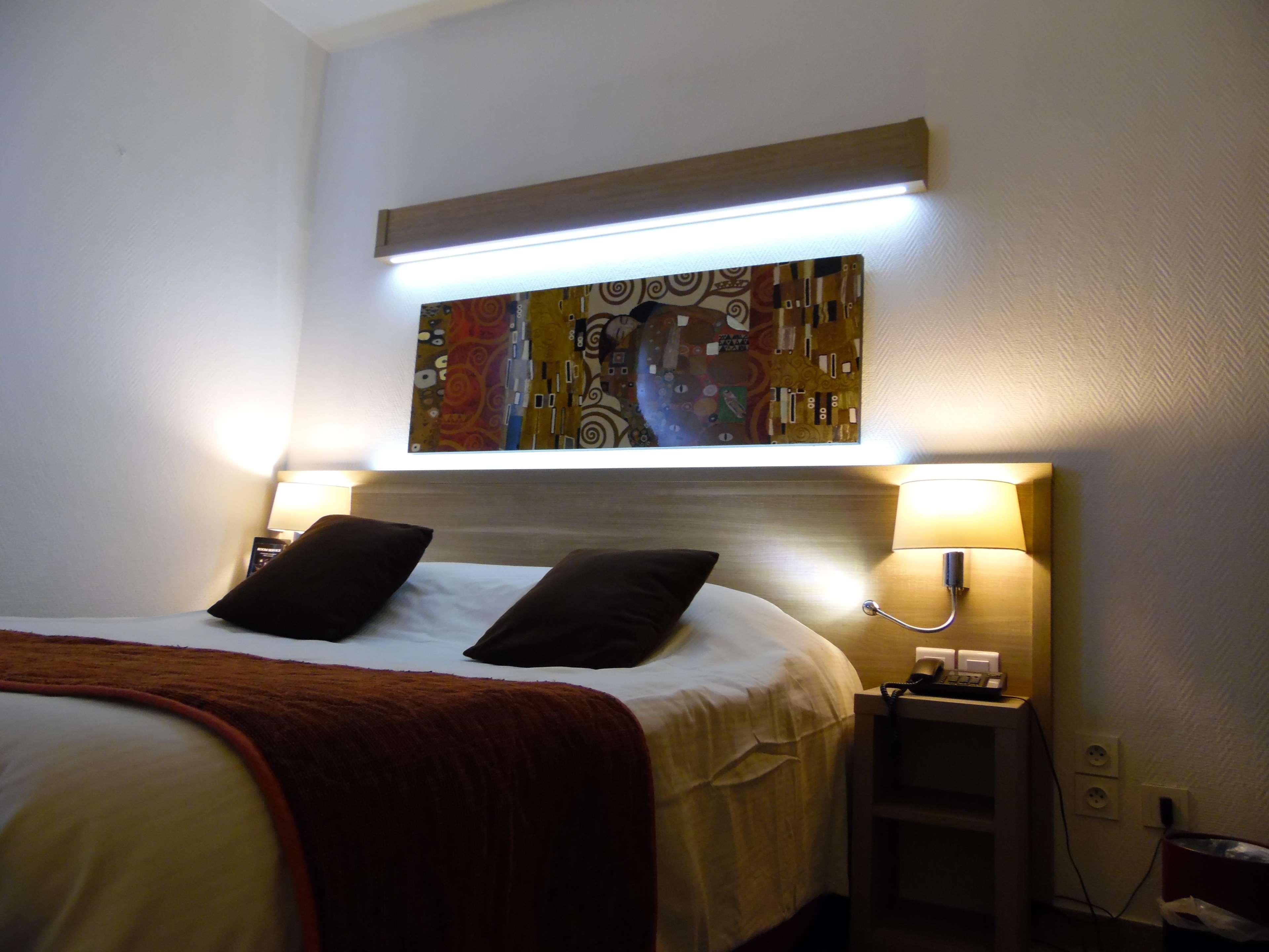 Contact Hotel Utah Beach Carentan - Anciennement Kyriad Ngoại thất bức ảnh
