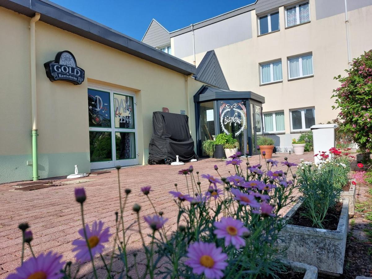 Contact Hotel Utah Beach Carentan - Anciennement Kyriad Ngoại thất bức ảnh