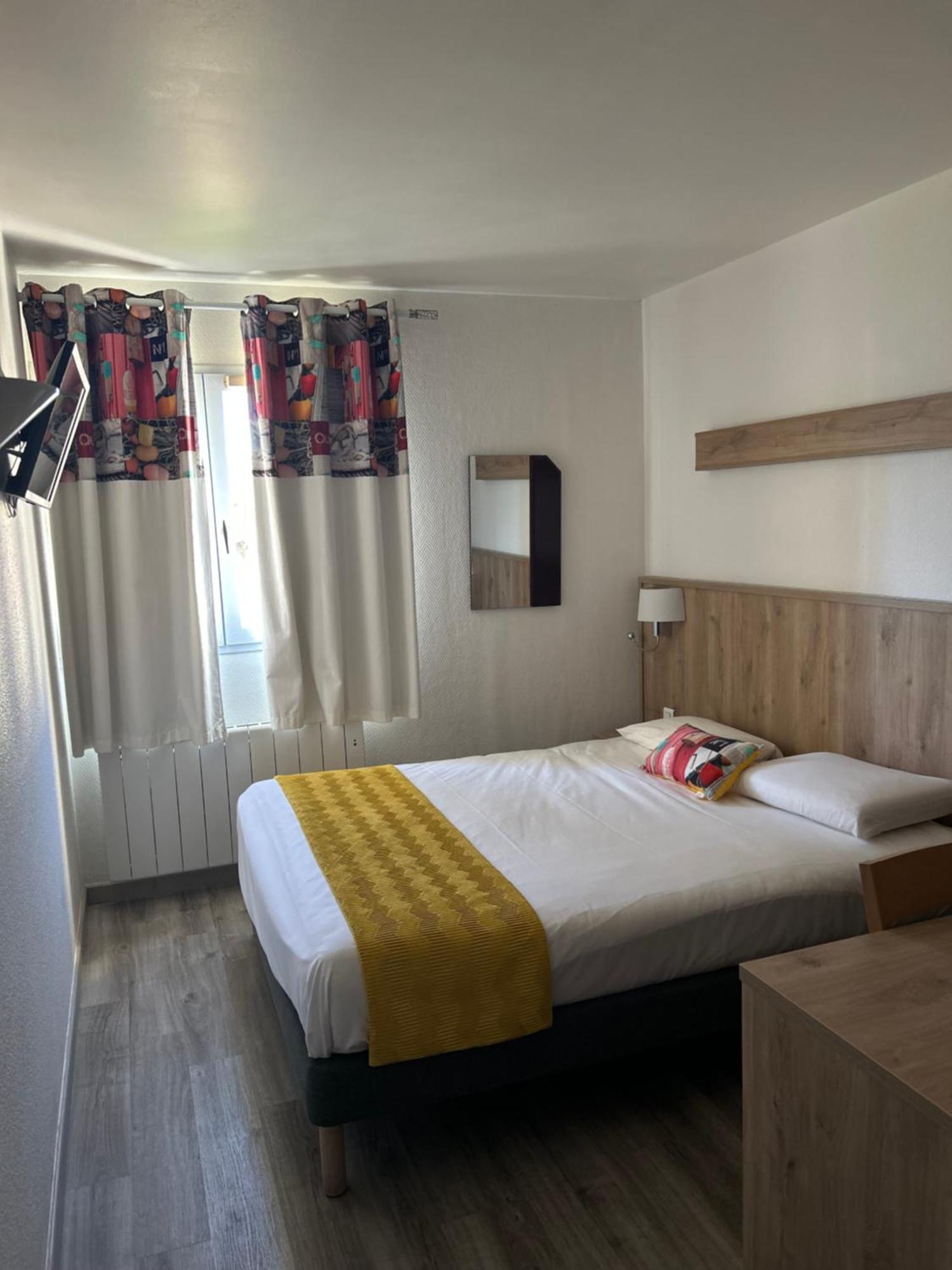 Contact Hotel Utah Beach Carentan - Anciennement Kyriad Ngoại thất bức ảnh